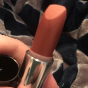 Elizabeth Arden Exceptional Lipstick in Soft Red